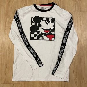 Men’s Disney long sleeve shirt